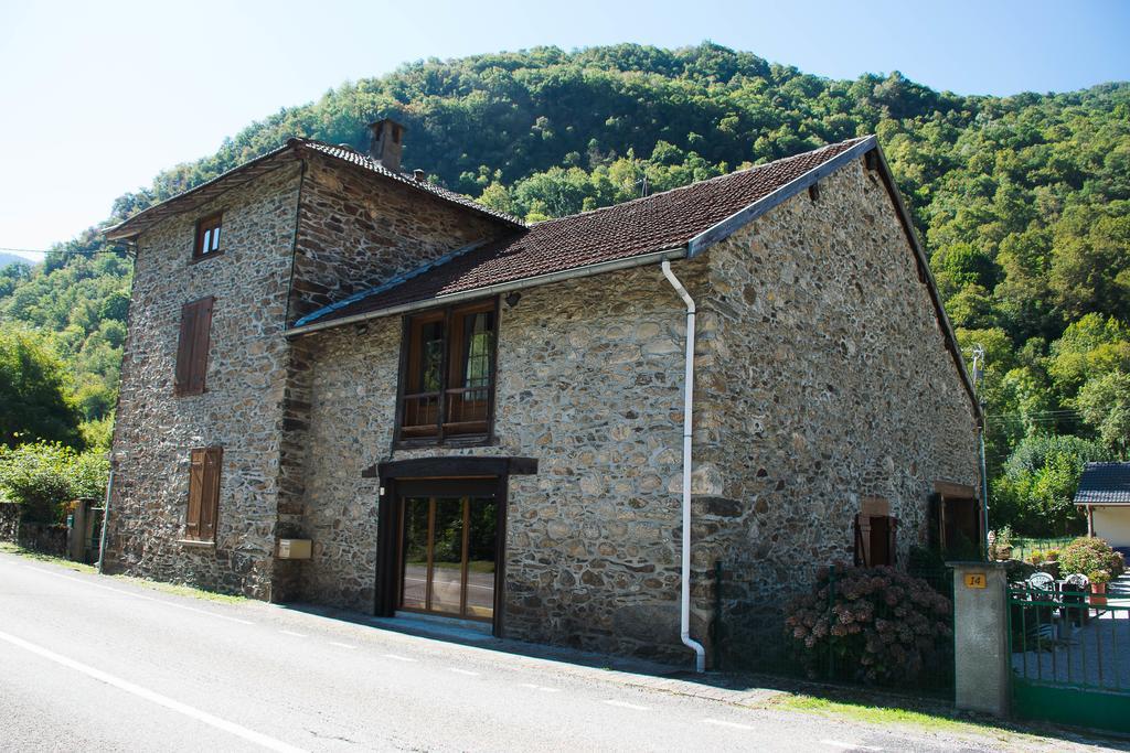 Aulos Studio Exteriör bild